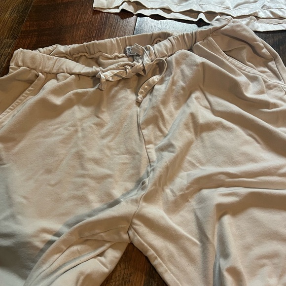 Pj Harlow set - Picture 3 of 9